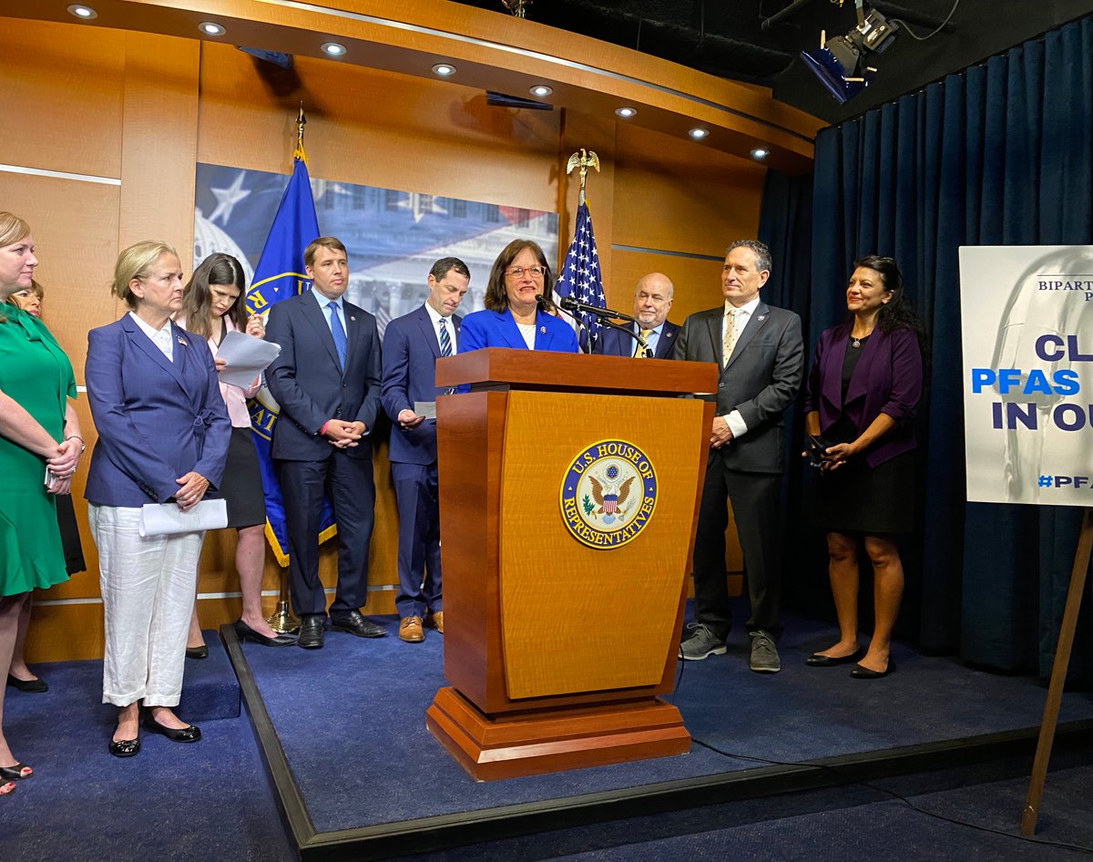 RepAnnieKuster's tweet photo. For years, PFAS chemicals have contaminated drinking water and polluted our communities—it's time to act.
This morning, I joined my bipartisan PFAS Task Force colleagues to highlight the urgent need to pass the PFAS Action Act & get these toxic chemicals out of our communities. https://t.co/0X9e3NOHkn