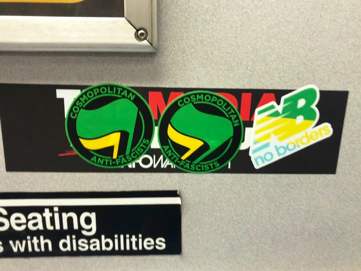 CosmosAFA's tweet photo. 1 big ugly fash sticker: ❌
3 pretty little antifa stickers: ❤️‍🔥❤️‍🔥❤️‍🔥 https://t.co/X8tMWmuJxF