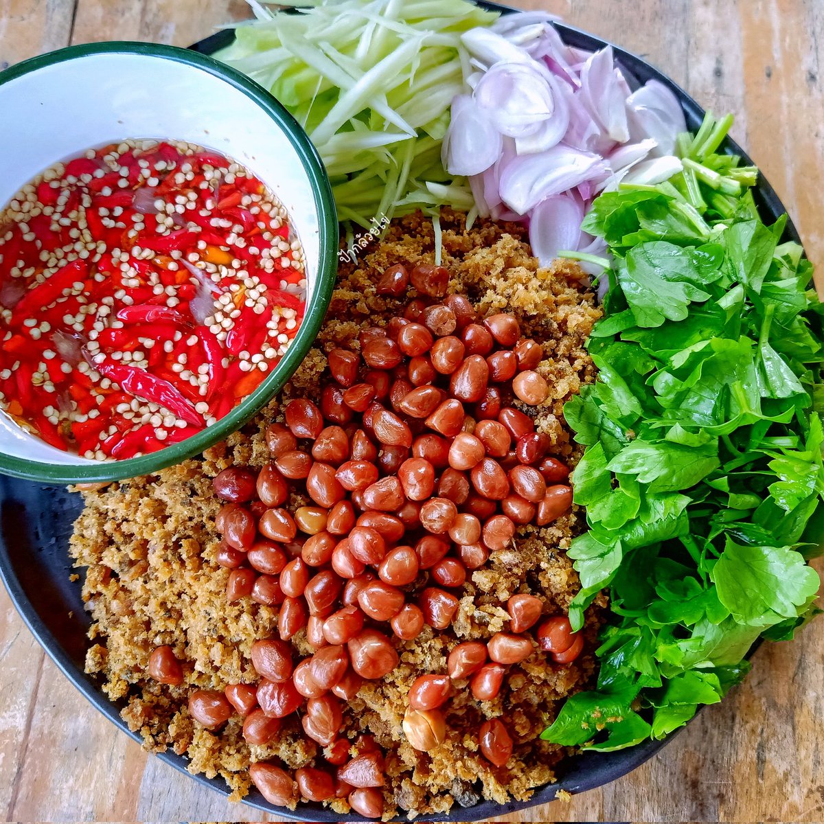 BKlayvong's tweet photo. #ยำปลาดุกฟู เมนูโปรดเลยคะ
😍😍 #กินข้าวกับป้า #อร่อยบอกต่อ #อร่อยจนต้องรีวิว https://t.co/R4yKltC3Lf
