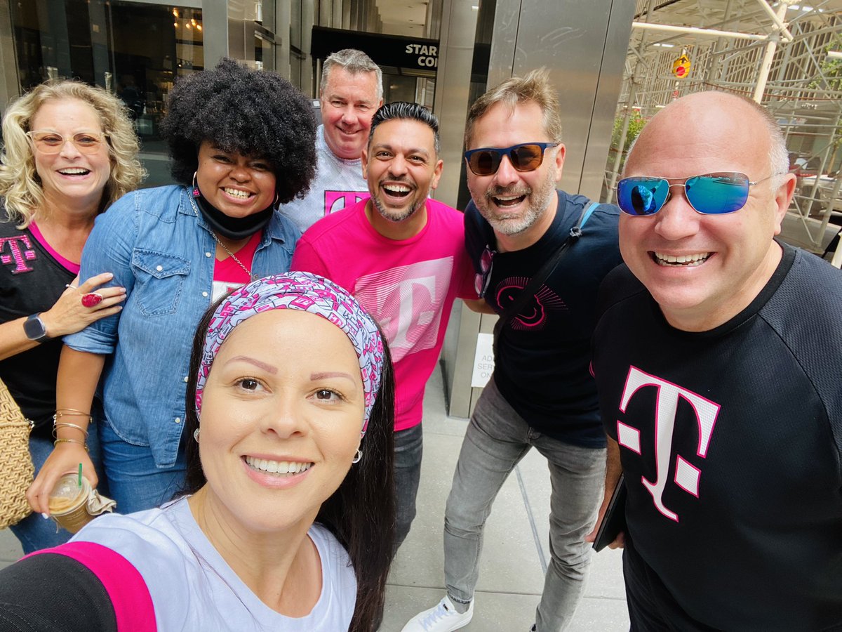Super excited to have all these GREAT LEADERS in one picture <a href="/MikeSievert/">Mike Sievert</a> <a href="/thayesnet/">Terry Hayes</a> <a href="/JonFreier/">Jon Freier</a> #TMobile #5GforAll