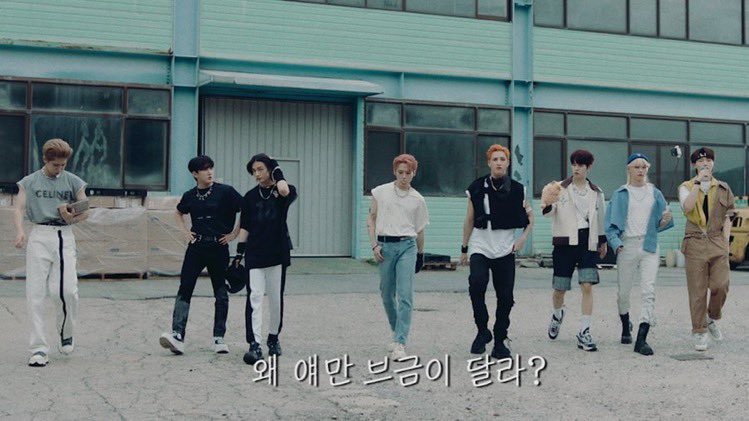 flwrlee's tweet photo. PLEASE THIS COMEBACK VIBE I LOVE IT https://t.co/TYy25Ld5wj