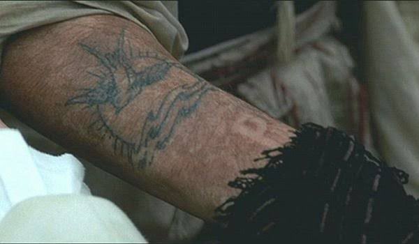 Johnnydepp_TH's tweet photo. [ แจ็ก สแปร์โร่ว: นกน้อยปีกหักผู้ภักดีตาออิสรภาพ ]

รู้ไหมคะว่ากัปตันแจ็กไม่ได้ตั้งใจมาเป็นโจรสลัด? 

จริงอยู่ที่แจ็ก สแปร์โร่งถูกเลี้ยงมาโดยเอ็ดเวิร์ด ทีค ผู้คุมกฏโจรสลัด แต่ในวัย 25 ปี แจ็กทำงานรับใช้ราชนาวี โดยเป็นรองกัปตันเรือเดินสมุทร กระทั่งเรือถูกโจมตี https://t.co/PTmVqCA52t