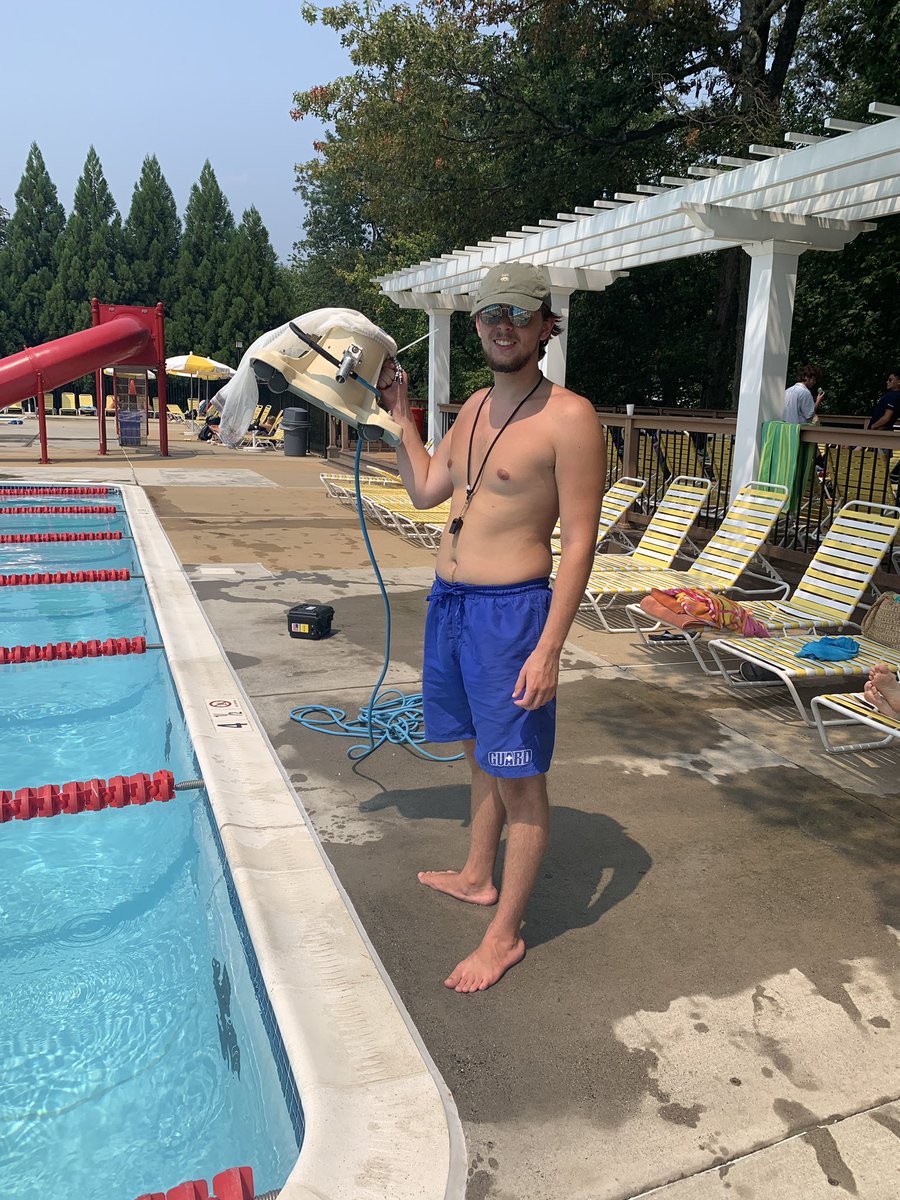 CHlifeguards's tweet image. We got a new vacuum! Sean is getting good use out of it. #pooloftheweek #defendingchamps