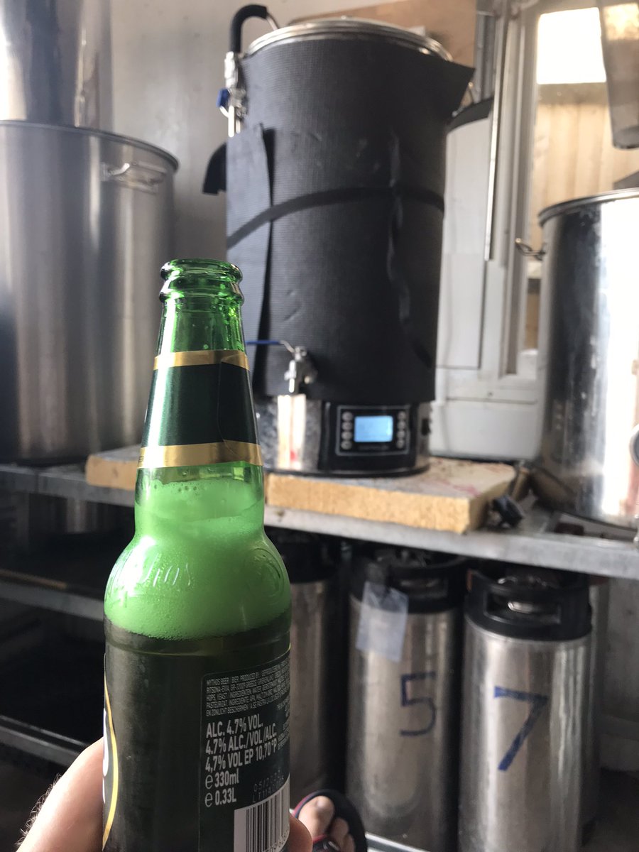 Brewing up a wee 40l of Session this afternoon. 

Gees it’s hot in the brewery. Thankfully a couple of bottles of lager hiding in the fridge. 🥵🍺