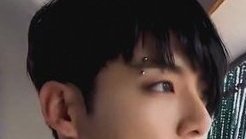 EBOYYJK's tweet photo. god damn https://t.co/avz3E9nXQR