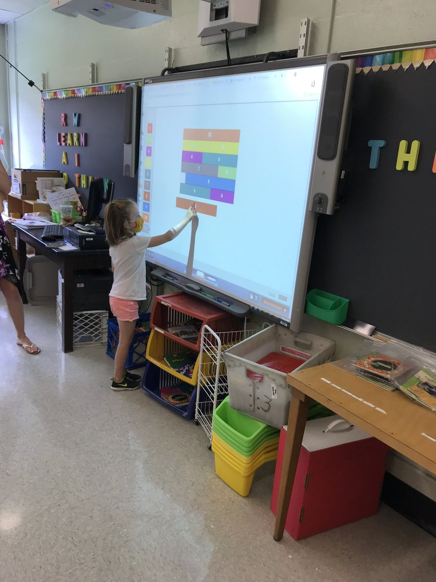 STEAM at its best!!! <a href="/WWP_Dalers/">WWP_Dalers</a> ☀️#WWPLiteracyClub