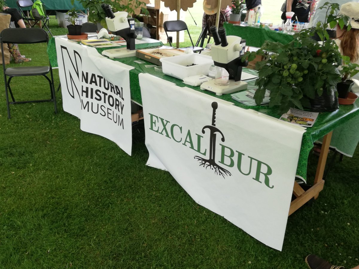 Enjoying talking soil biodiversity and DNA sequencing for horticulture #RHSTattonPark <a href="/excalibur_h2020/">EXCALIBUR</a> <a href="/NHM_Science/">Science at the Natural History Museum</a> @NIABEMR <a href="/NHM_Botany/">NHM Botany</a>