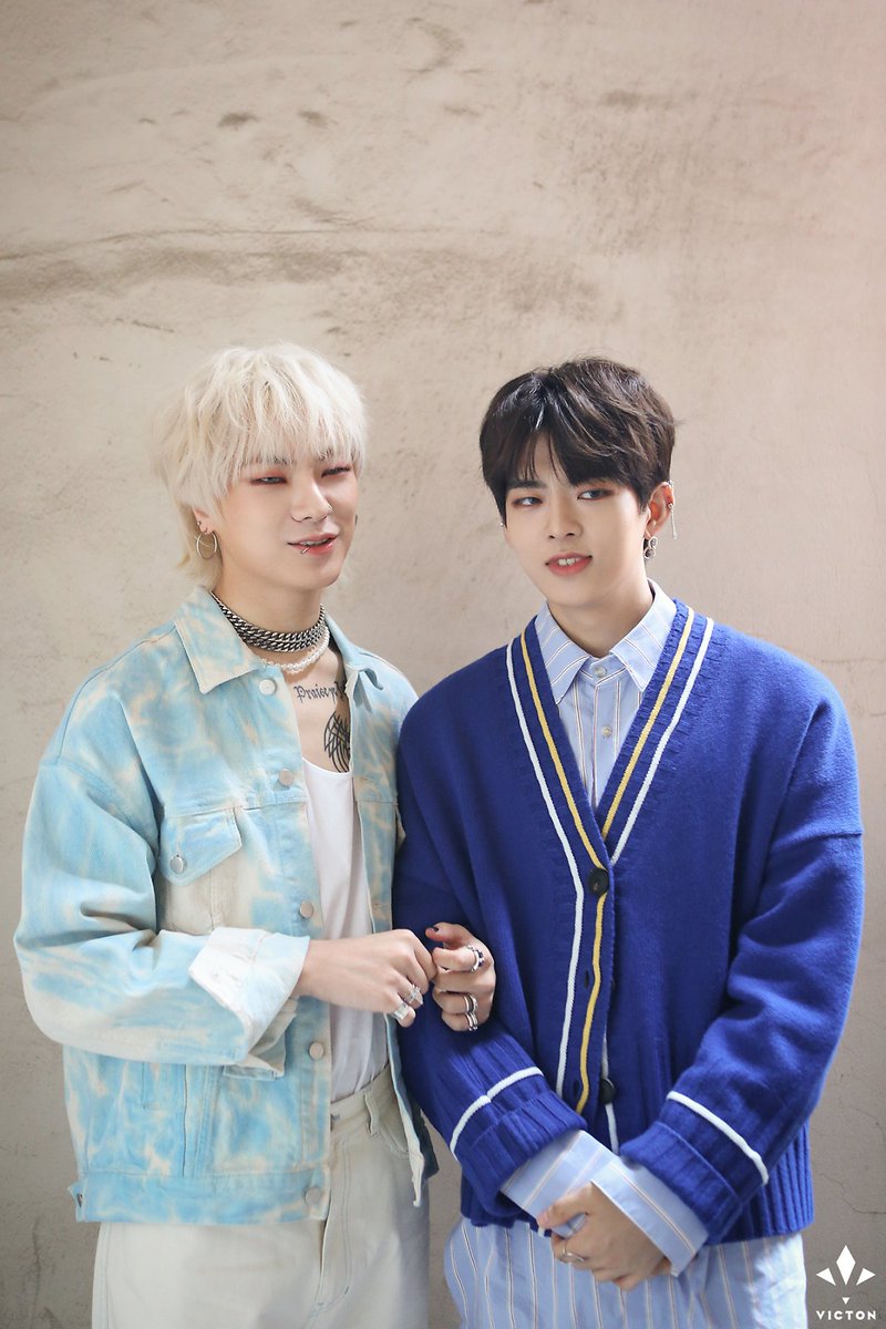 SUBINLOOKS's tweet photo. 🐰🐱 w/ @HANSELOOK
 
#수빈 #SUBIN #빅톤 @VICTON1109 https://t.co/MdKX9BfURZ