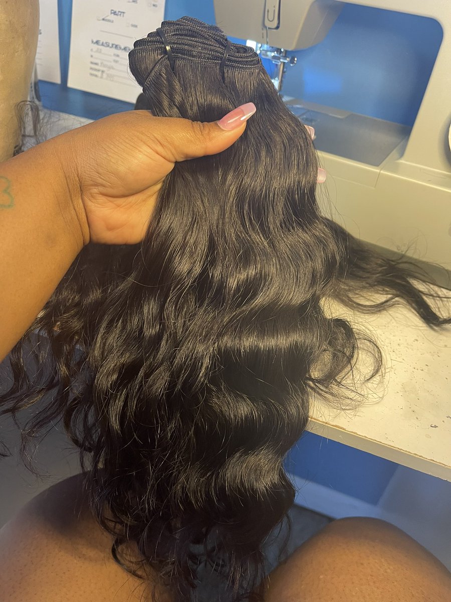 NinayesHairLab's tweet photo. #WhosWhoOfASU

•accepts gold card
•top quality hair 
•local campus drop off 
•wig maker
•instagram: ninayeshairlab
•raw and virgin hair https://t.co/jfRreUSyqK