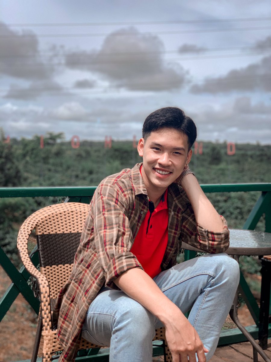 TiGer_9708's tweet photo. •ยี้มสู้กับความโสดนํากันบ่🤪 https://t.co/mf5UL9GrEr