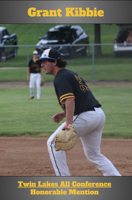 ehawkbaseball's tweet photo. Senior postseason awards: https://t.co/U8BXTLQUZy