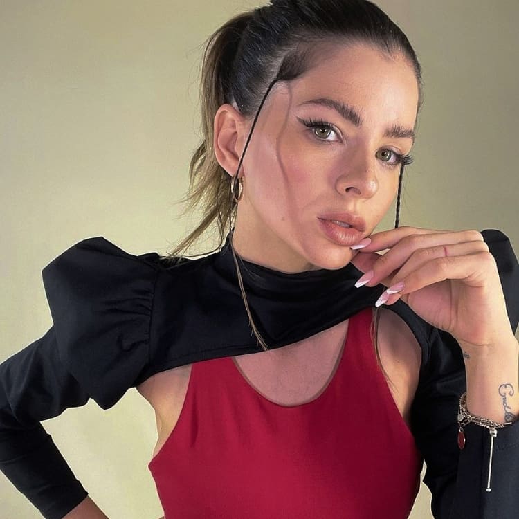 archivechini's tweet image. China by @ToucheSport 💌💐