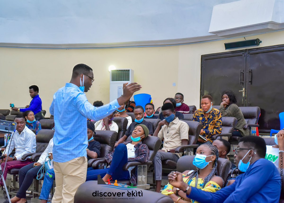 00PatPat's tweet photo. The Heavens declare your power and majesty🙌🏽🙌🏽🙌🏽

Anticipate Planetarium 2.0 in August, 2021......

#ThingsToDoinEkiti
#VisitABUADPlanetarium
#DiscoverEkiti

@Discover_Ekiti @_Phoenixville_ https://t.co/kyv1vGteEn