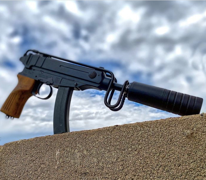 SilencerShop's tweet photo. Deep in her heart, the thunder rolls.
Photo credit: @robsolo89
Firearm: @czechpointusa VZ61 chambered in 32 ACP (7.65mm)
Suppressor: @SilencerCo Omega 9K
•
•
•
#2a #garthbrooks #thunderrolls
#supressor #omega #omega9K #silencerco #czechpointusa #poweredbysilencershop https://t.co/rOMQCDiV0p