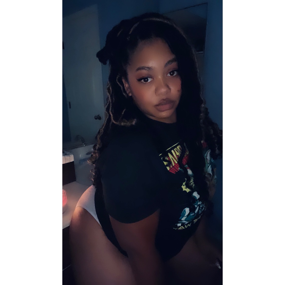 TajWild's tweet photo. Follow my IG: @TajWild ๐
โMake room for a real n***a when you see himโ
Hair: @_looksbytye
#21 #lasvegas #looksbytye #bartender #bartenderlife #privatebartender #wocbartenders https://t.co/8zu1IlTZsD