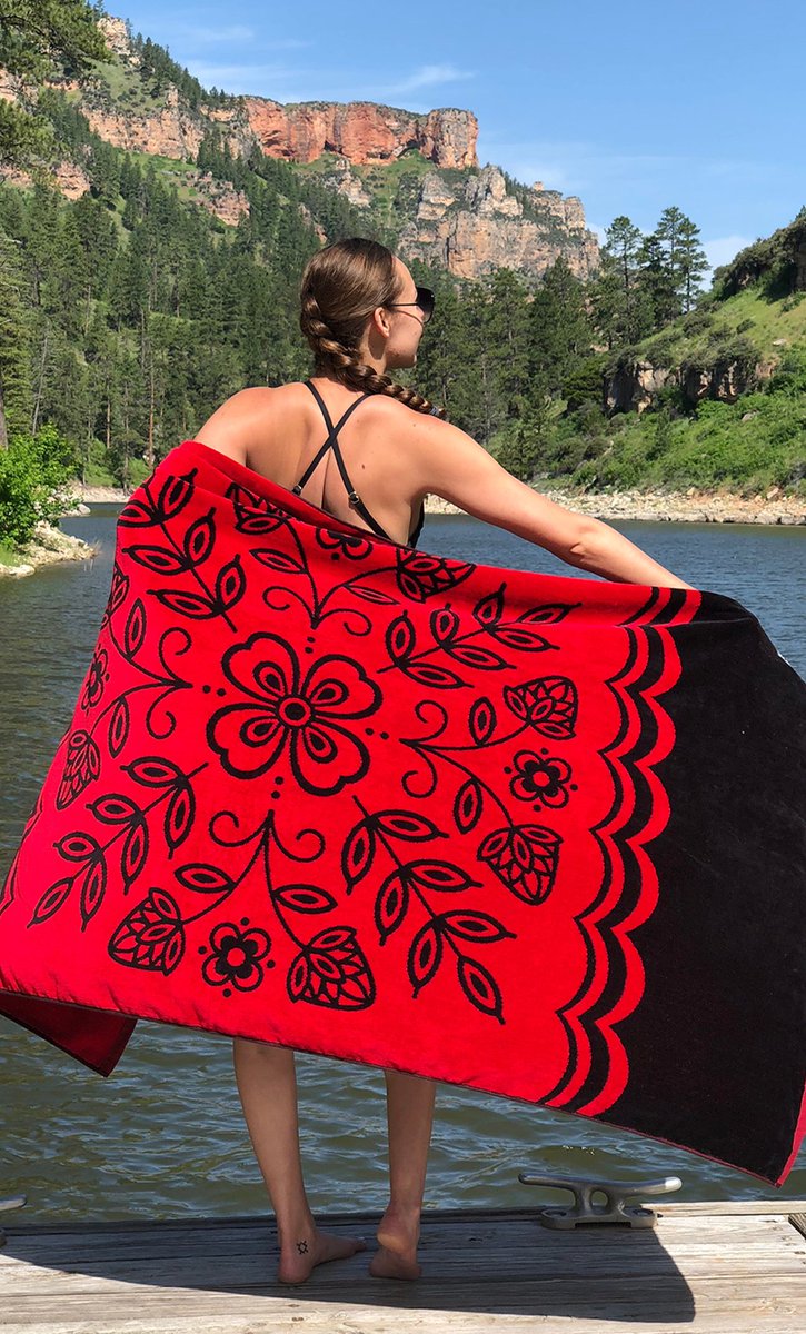 8thgen's tweet photo. It's not #hotgirlsummer 🌞 without our summer beach towels!
Shop our beach towels, designed for the global citizen at https://t.co/ujY0nIzYdv
#EighthGeneration #InspiredNatives #NativeOwned #SupportArtists #ShopSmall #BuyNative #summer #beachtowels # towels https://t.co/TsHr2a7zhG