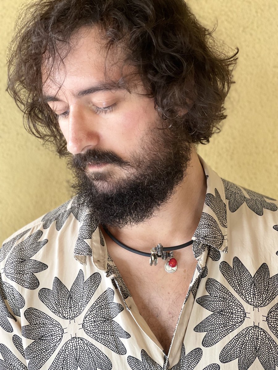 Well, I never thought I’d model for a photo shoot in my life, yet here we are 😜 

These photos were done by <a href="/_silviagatta/">Silvia Gatta</a> for <a href="/moonsisterart/">MoonSisterBijoux</a>’s latest jewelry collection, which is totally my kind of style. You can get it here: moonsisterbijoux.com/en