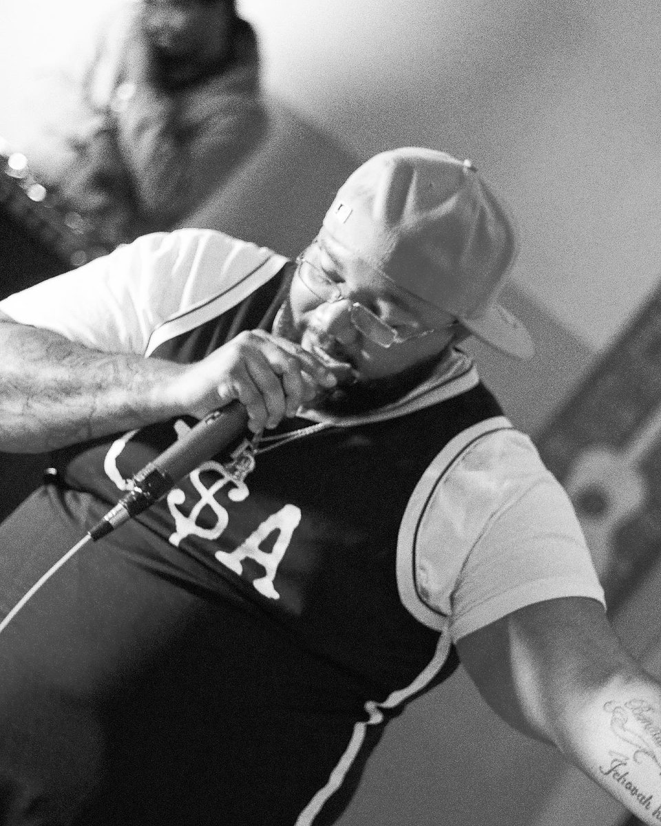 Westside_CLIPZz's tweet image. #ChevyDay  S/o @yungzillababy26 for bringing me out on his set, definitely S/o to @redync for putting the event together in memory of our loved ones 💙 #LLNuk #LLChevy until we meet again 🙏🏾
📸: @sdotmusictho🔥
Merch : @47xx.usa 🔥