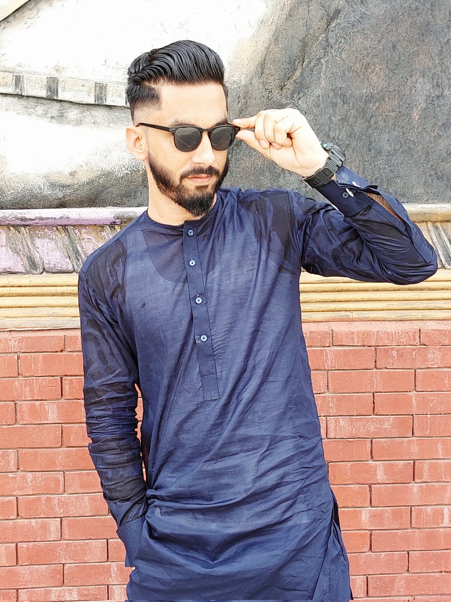 Zeeshan Sadiq tweet media