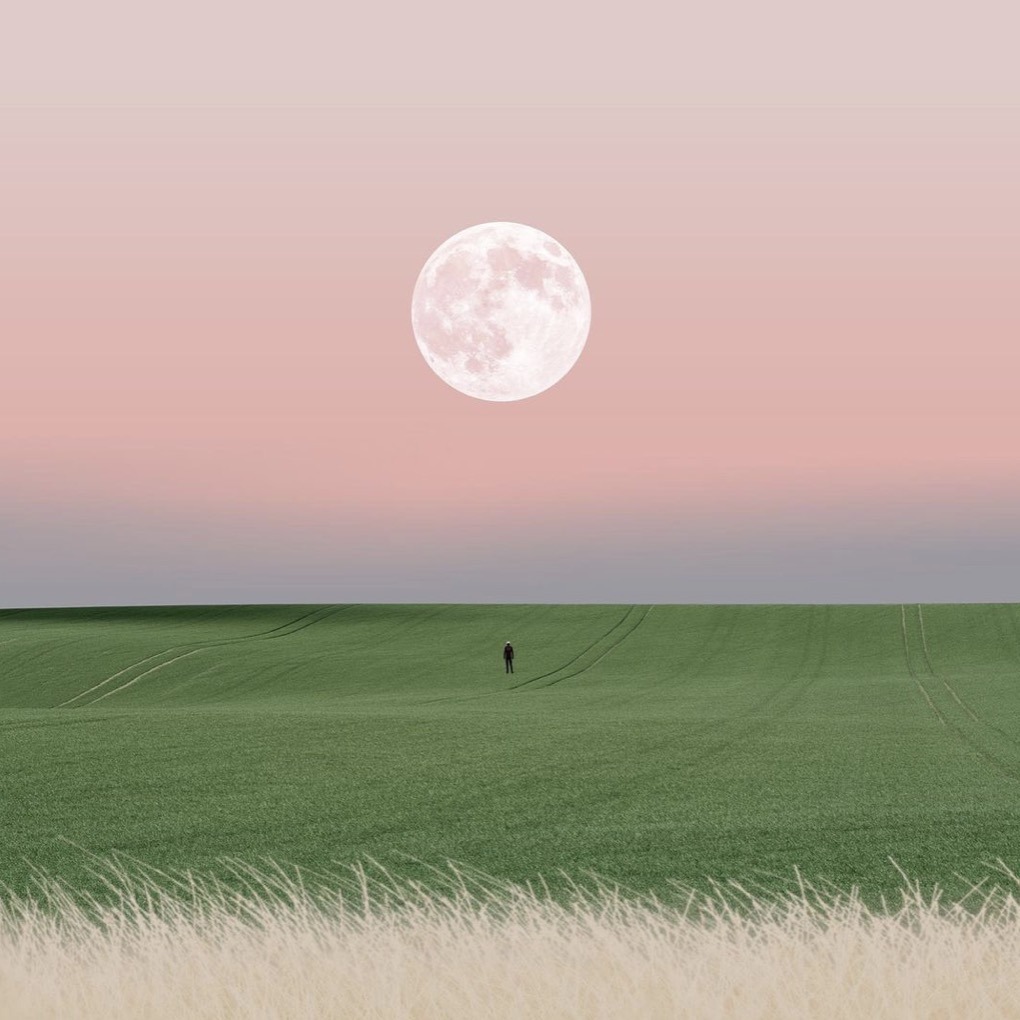 _ Чему бы жизнь нас не учила, а сердце верит в чудеса. _ М.Лермонтов.