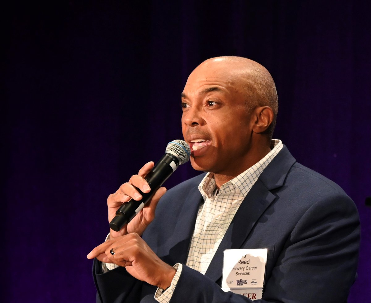 awbolympia's tweet photo. There's a major workforce shortage now. What if employers are reluctant to hire someone in recovery? Ty Reed of Recovery Career Services says there's no group of people more motivated that those making a comeback. They're resilient, persistent, and have grit.
#AWBWorkforce https://t.co/ziuUI9ad7z