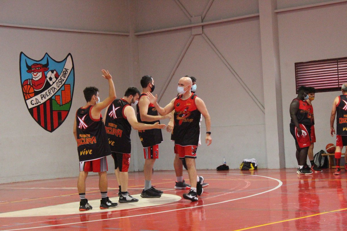 CDJPuertaOscura's tweet photo. Richard @IESPabloPicasso y Javi Moya legendarios en
๐ฏSUMMER LEAGUE RABANITO๐!!
๐
2020 Bruja Escarlata
๐
2021 Pato Lucas
#DFPO2k21 https://t.co/Fro4ZNLVYr
