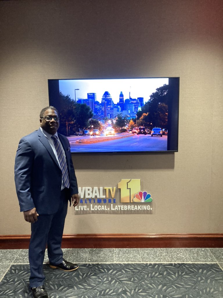 Barry Simms tweet media