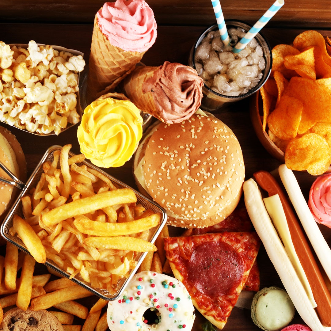 FindersKeyPurse's tweet image. If there ever was a good excuse for a "cheat day" it is TODAY: National Junk Food Day AND National Hot Dog Day!😁🌭🍦🍔🍟🍕🧁🍩🍿🍬

#cheatdayeats #cheatday #nationaljunkfoodday #nationalhotdogday #finderskeypurse