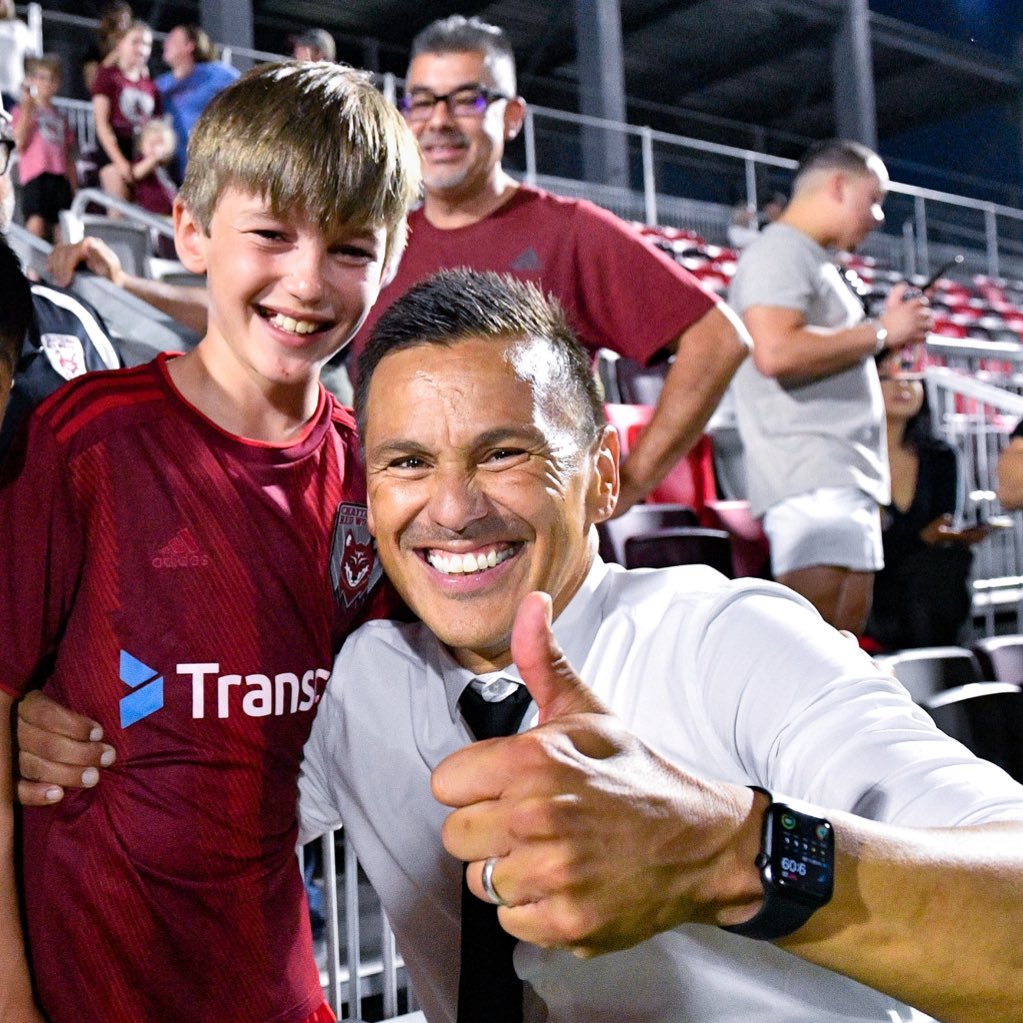 Happy birthday to the man, the myth, the absolute legend himself. 

Feliz cumpleaños to our head coach Jimmy Obleda 🥳🎉

#DaleObleda