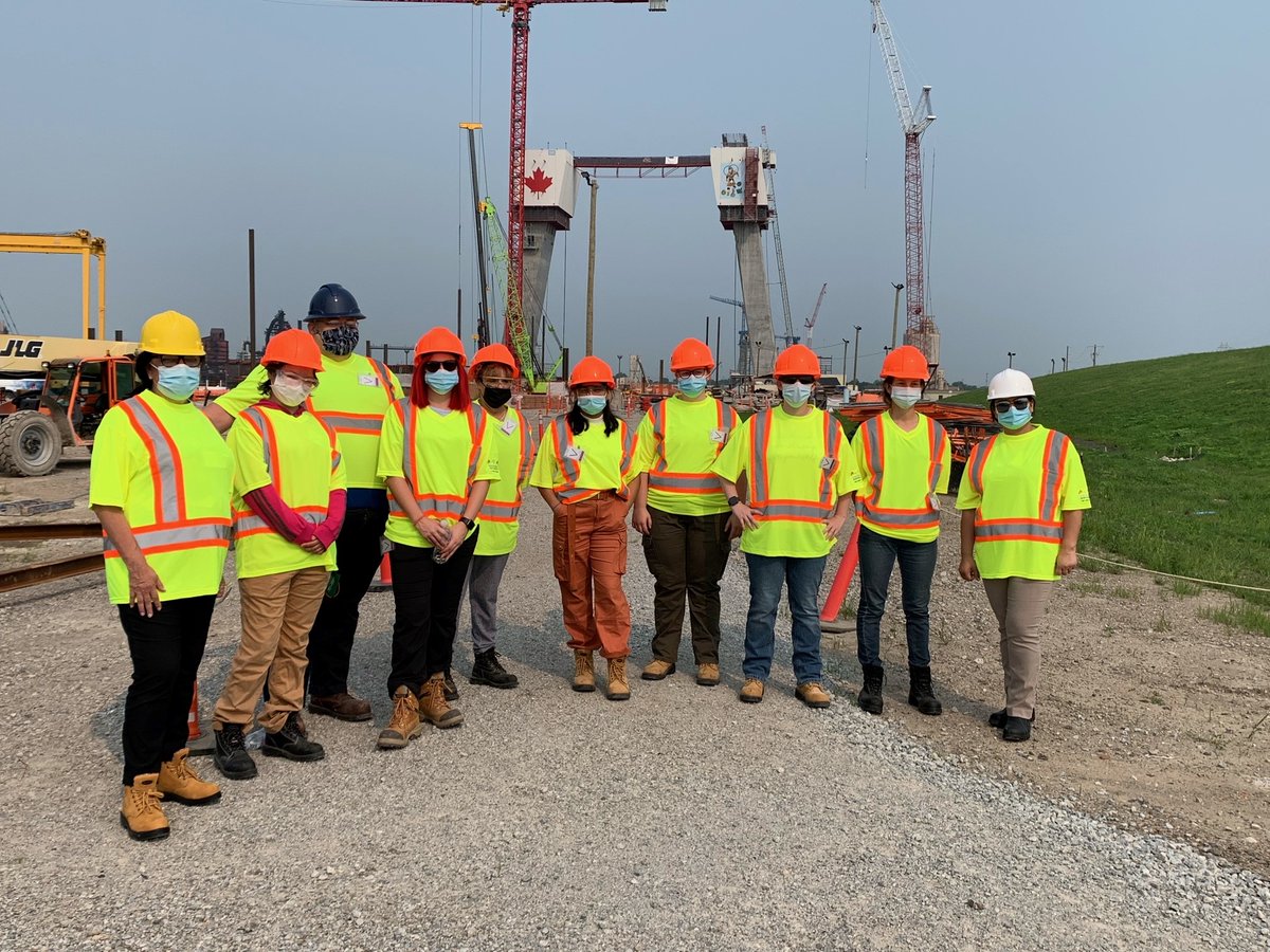 WESTofWindsor's tweet photo. Thank you #BridgingNorthAmerica for offering a site tour to our participants in the Construction program @WESTofWindsor. It was a great opportunity for firsthand view of a large scale construction project in progress. #WomenInConstrution #WhyNotHer #YQG.
https://t.co/3Of2BNuGRI https://t.co/CDSip9TtAQ