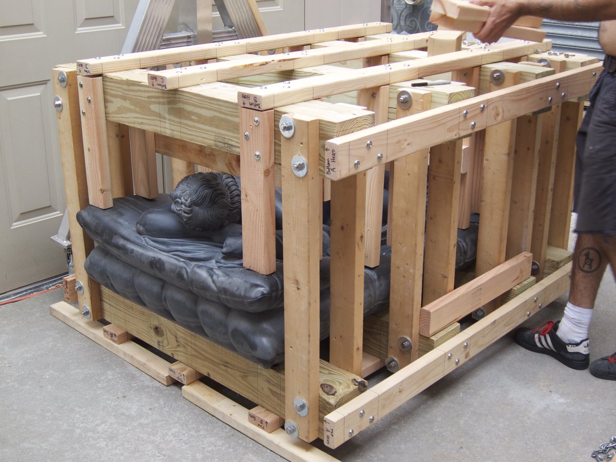 BarryXBall's tweet photo. The flipping rig..
Is required to safely invert the sculpture, so we can to work and finish the bottom of the sculpture https://t.co/FAxb6KGwi0