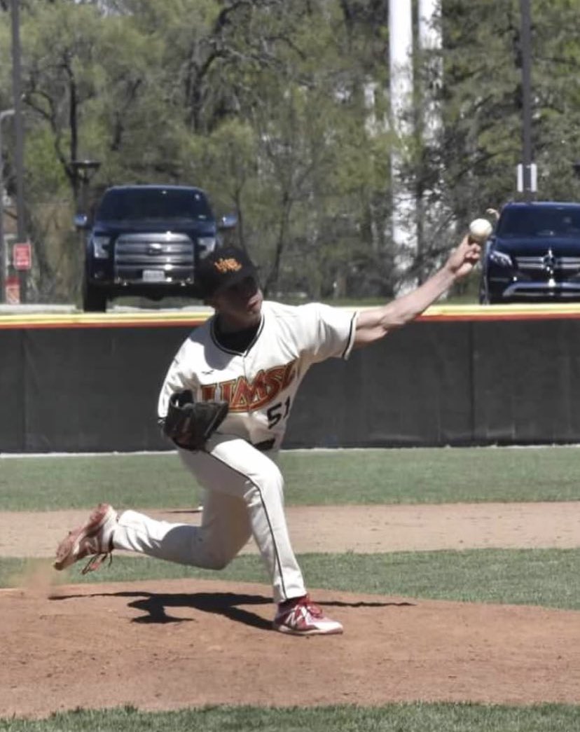CFB247's tweet photo. Avery Braun
University of Missouri - St. Louis, Pitcher 2018-2020 https://t.co/G0baiBCUSo