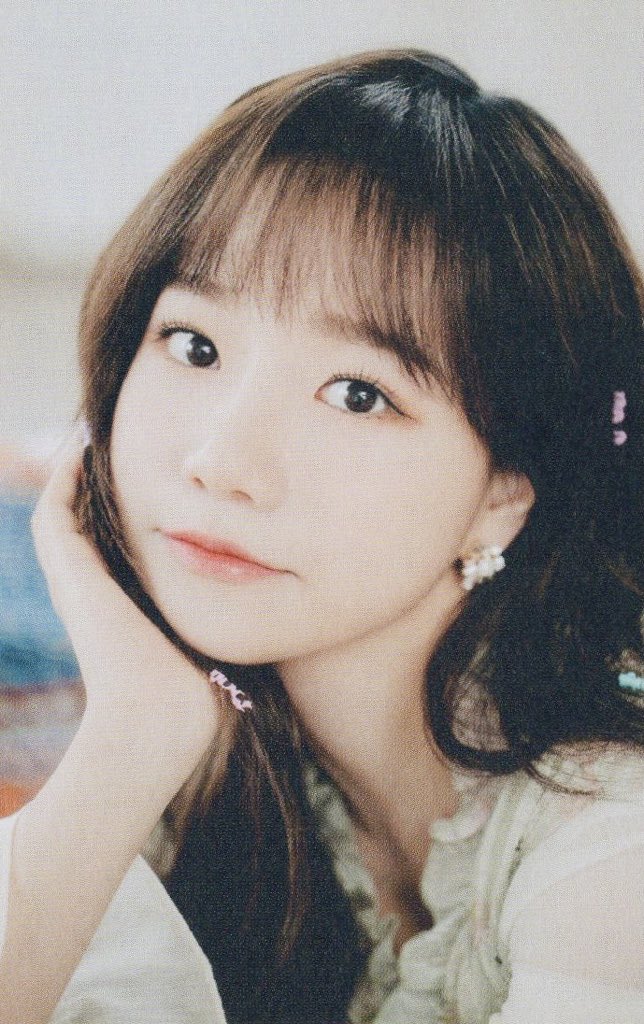hourly jo yuri (@hourlyuri) on Twitter photo 