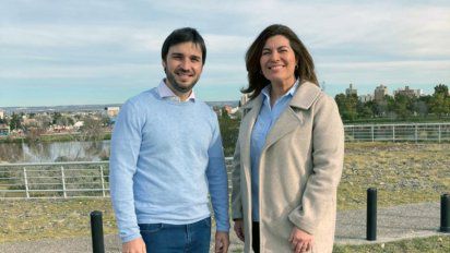 Amigos, me dan un RT?

Quiero compartir mí felicidad!!!!!😄💪🇦🇷

Las listas del PRO en Chubut con mis candidatos preferidos😁👌

@AnaClRomero va como PREcandidata a DIPUTADA NACIONAL y <a href="/NachoTorresCH/">Nacho Torres</a> como PRE candidato a SENADOR NACIONAL 💪😄🇦🇷

Vaaaamos CHUBUT!!

#Elecciones2021