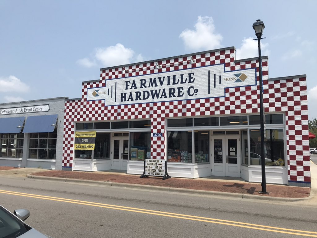 geopetrosky's tweet photo. Spent the day in Farmville NC mtg w/reps from their Chamber to get perspective of #downtown businesses as @StewartInc begins an update of their town plan. The 50 year old streetscape project is still looking good. New #murals and hardware store downtown. #planning #lifeatstewart https://t.co/RNOsiwfiiX