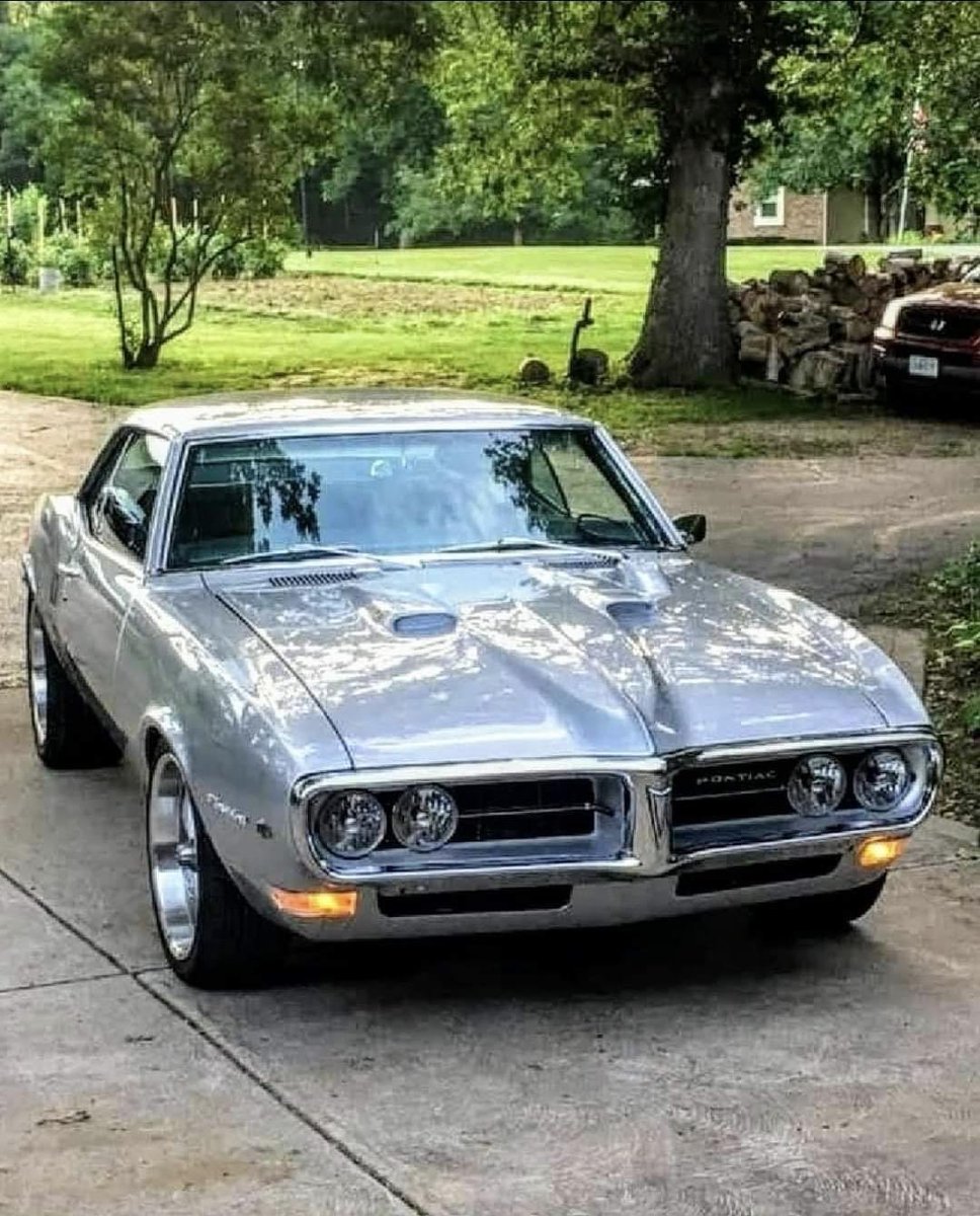 DinoKasamis's tweet photo. Cool 68 Firebird… https://t.co/r2l2X3z5eD