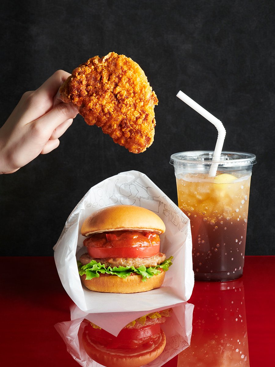 期間限定バーガー】#クールスパイストマト、#クラフトコーラ とご一緒
