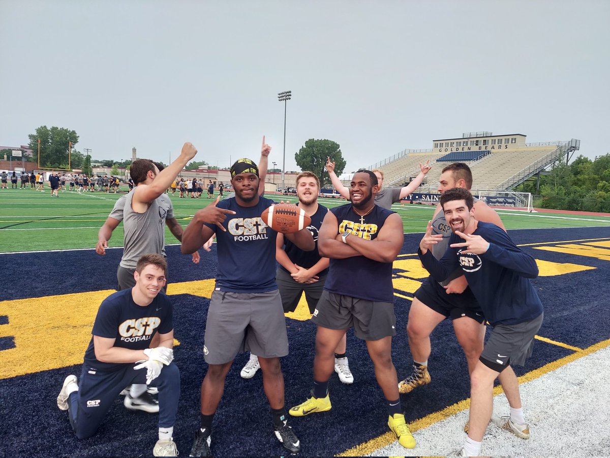 TheCoachsCorner's tweet photo. Even TD celebrations need practicing! #GB4L #CSPBears https://t.co/OmBXlHoZAs