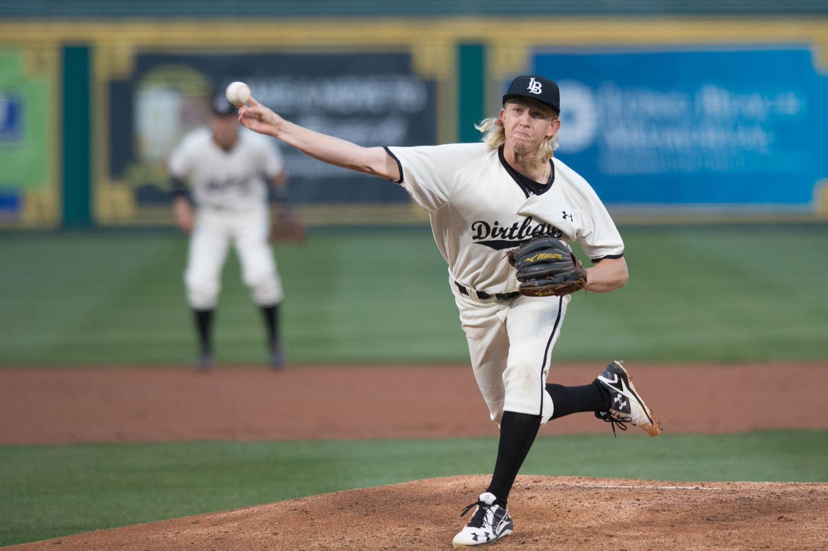 562sports's tweet photo. BREAKING: Former Dirtbags ace Darren McCaughan was called up by the Seattle Mariners &amp; is expected to make his MLB debut during today's game in Colorado.

McCaughan will become the 53rd Dirtbags alum to play in the big leagues. #LBinMLB

https://t.co/BQyoQg328Q https://t.co/DnnlnyXqQW