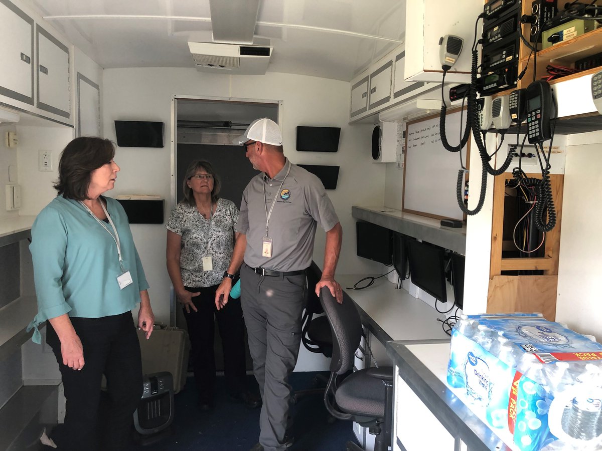 KentuckyEEC's tweet photo. Members of #TeamEEC attended a demo by the Emergency Response Branch, showcasing equipment & techniques used when called to assist in environmental emergencies #MakeADifference https://t.co/XWzC8rzKY2