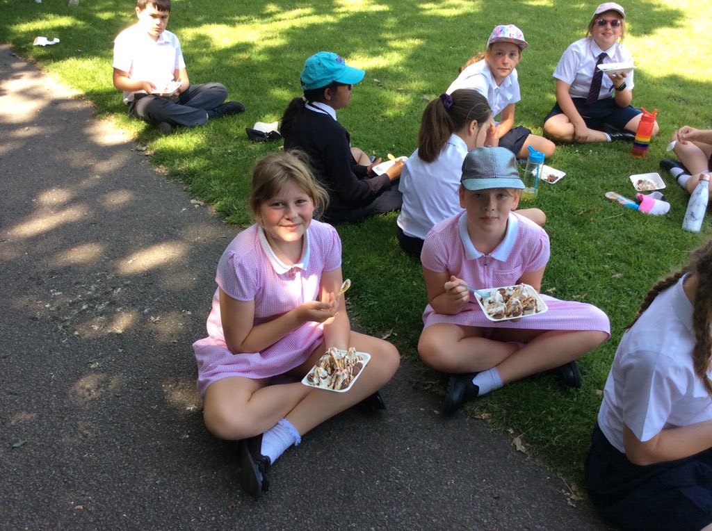 Year 6- Class of 2021 tweet media