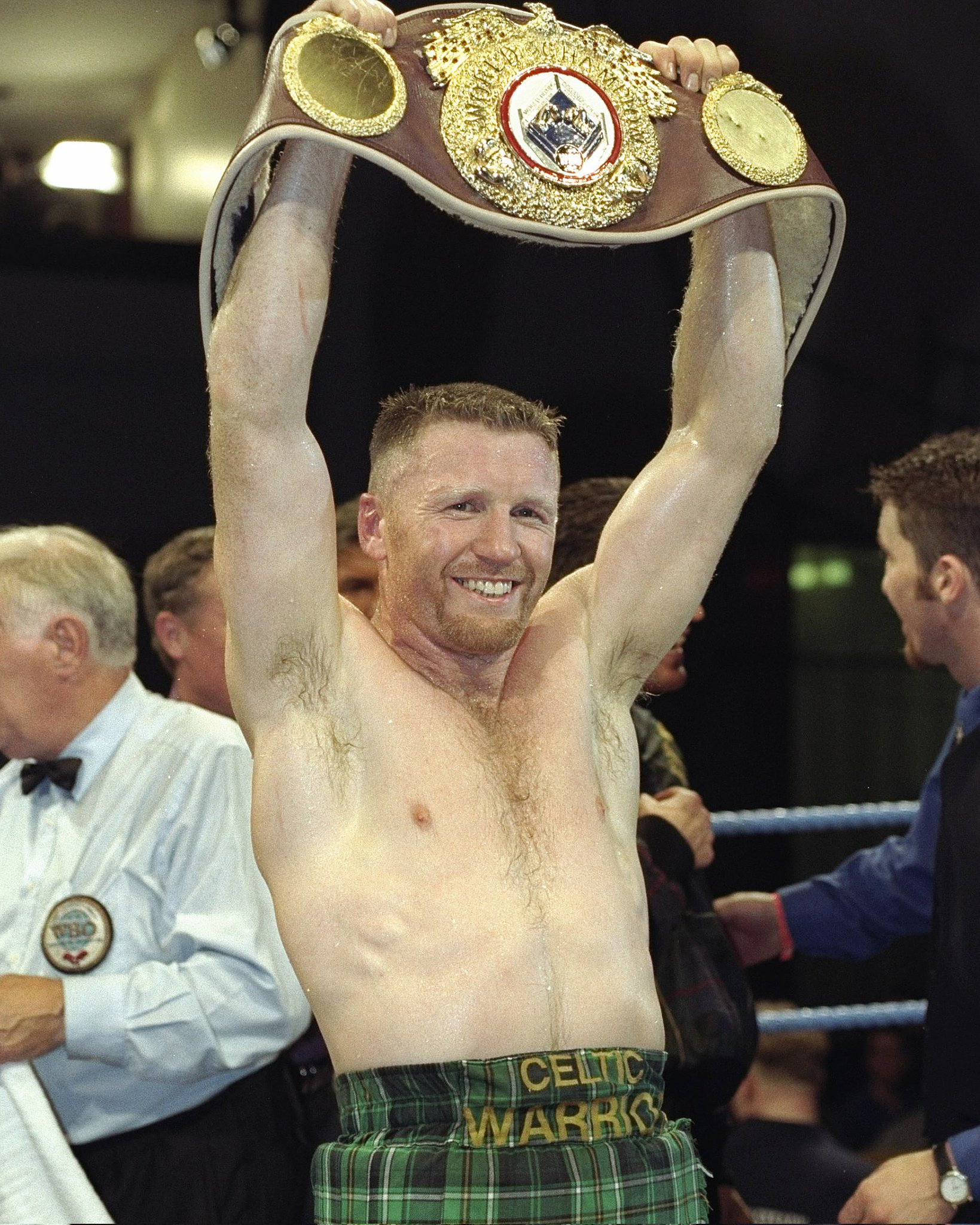 Happy Birthday to former 2 weight World Champion and Irish boxing legend Steve Collins who turned 57 today 