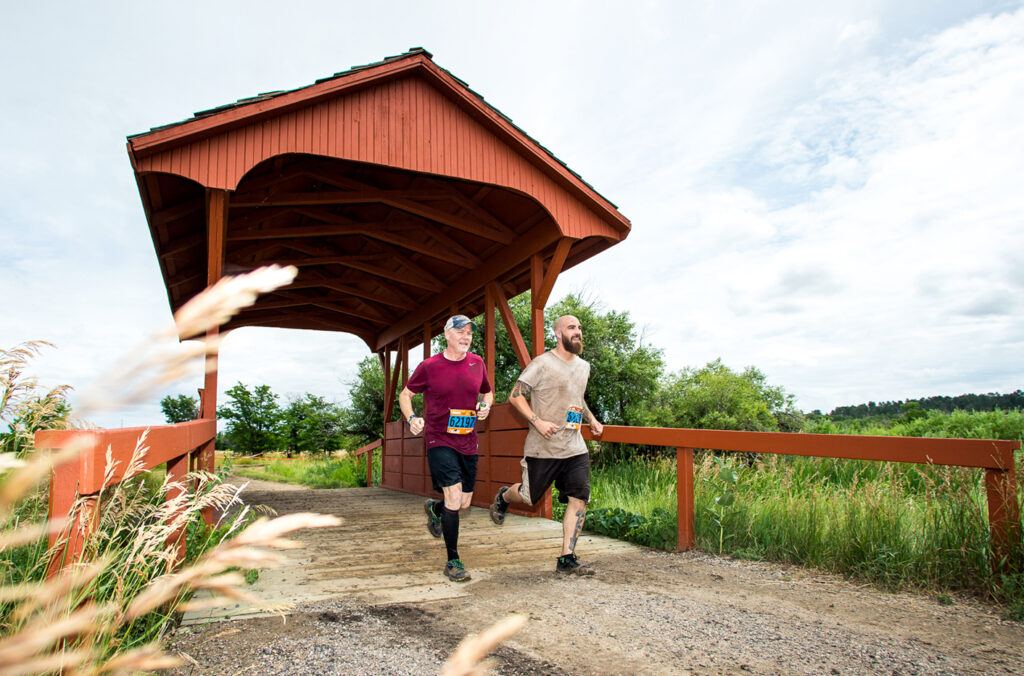 NAMI_Colorado's tweet photo. How Does it Work? 
Register for the 5x5K FOR GOOD and you’ll get a FOR GOOD bib, a recognition medal and email a QR code which will serve as your event credential. Before the 5x5K day, we’ll email you the 5 start line locations.

https://t.co/FVFkcfnK6w https://t.co/wAPWybWhRh