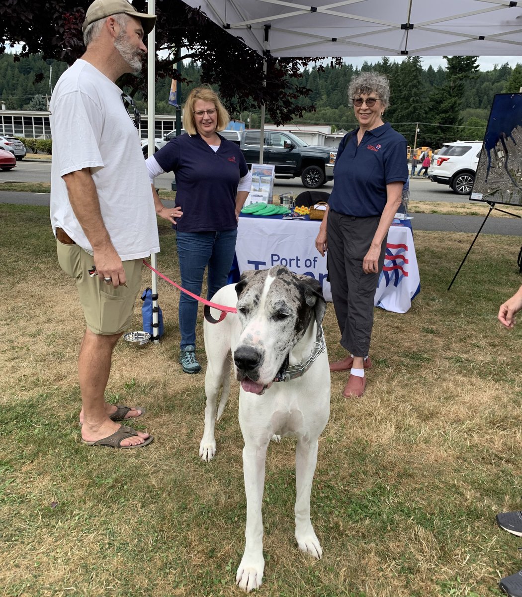 PortofTacoma's tweet photo. Make sure to stop by our booth at the Tacoma Broadway Farmers Market Thursday to learn more about the Port and our working waterfront. We’ll be giving away rubber ducks, wildflower seed packets and flying discs. Hope to see you there! https://t.co/kAwyNjX90X #port253 https://t.co/QWO6IevHdm