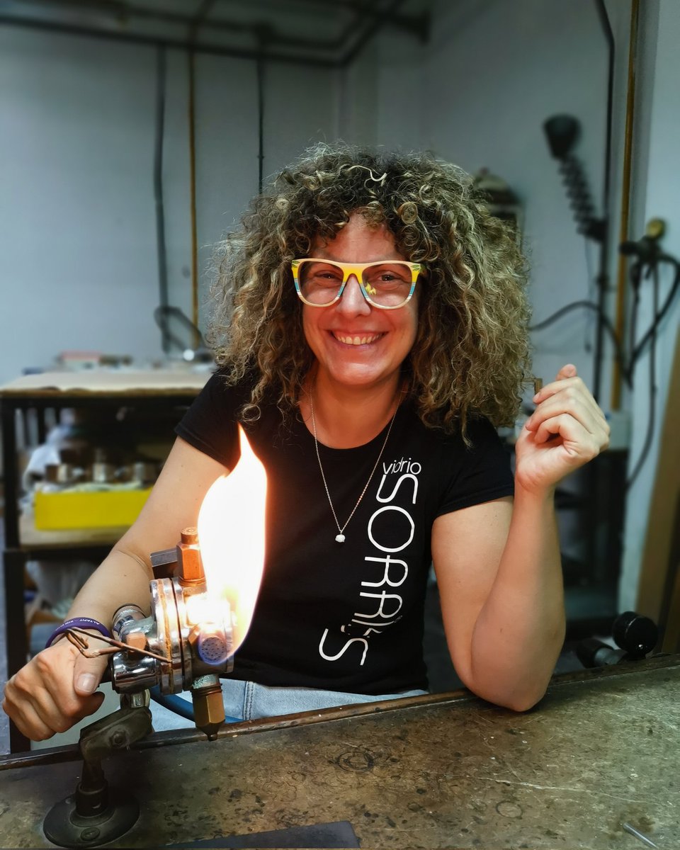 Vidrio Sorribes (@vidriosorribes) on Twitter photo Mis nuevas <a href="/LavetaEyewear/">Laveta Eyewear</a> de <a href="/PedritaParker/">PedritaParker</a> ya en Valencia.
Hoy todo lo he visto diferente y es que cuando en tus gafas llevas aguacates y mangos todo es más divertido🧡🥑 Mis nuevas <a href="/LavetaEyewear/">Laveta Eyewear</a> de <a href="/PedritaParker/">PedritaParker</a> ya en Valencia.
Hoy todo lo he visto diferente y es que cuando en tus gafas llevas aguacates y mangos todo es más divertido🧡🥑