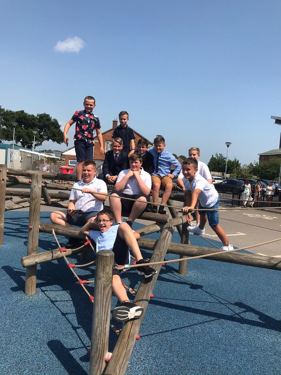 Year 6- Class of 2021 tweet media