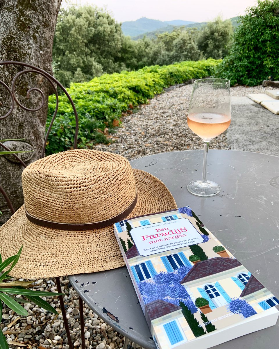 Uit! Het ultieme #vakantieboek Een paradijs met zorgen. Een kijkje achter de voordeur van een chambres d’hôtes in zuid #Frankrijk