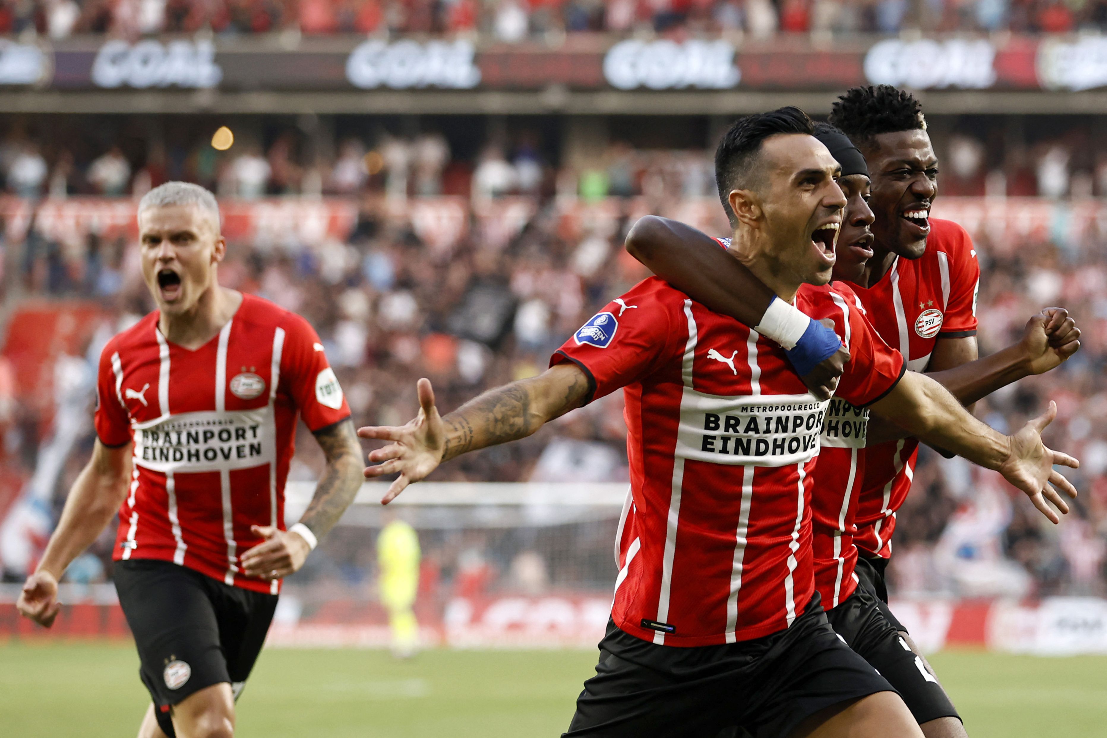 Uefa Champions League On Twitter Eran Zahavi Hits A Hat Trick As Psv Beat Galatasaray 5 1 In Ucl Qualifying Https T Co Ocvw9n5q5d Twitter