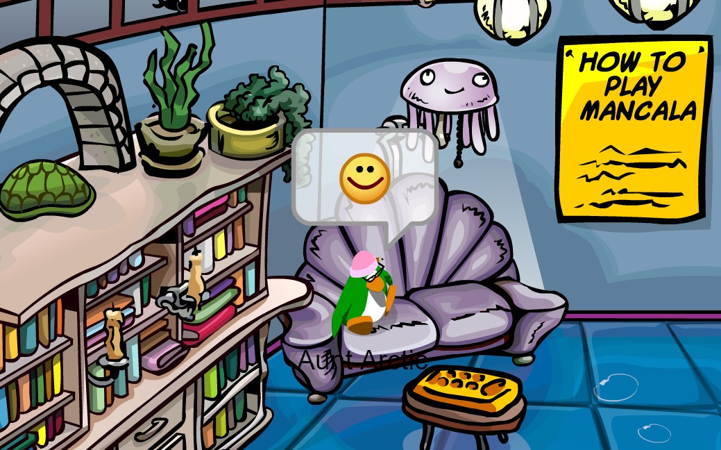 vpenguindev's tweet photo. Aunt Arctic is online! Come on and meet before it's too late! The Reopening Party ends TONIGHT! Alex will make one last appearance as well. https://t.co/sVcJXlePHH