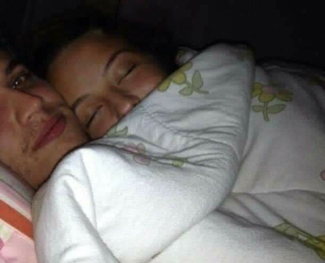 frasesdecasall3's tweet photo. Como eu queria dormir hoje: https://t.co/mdwoVhoN6d